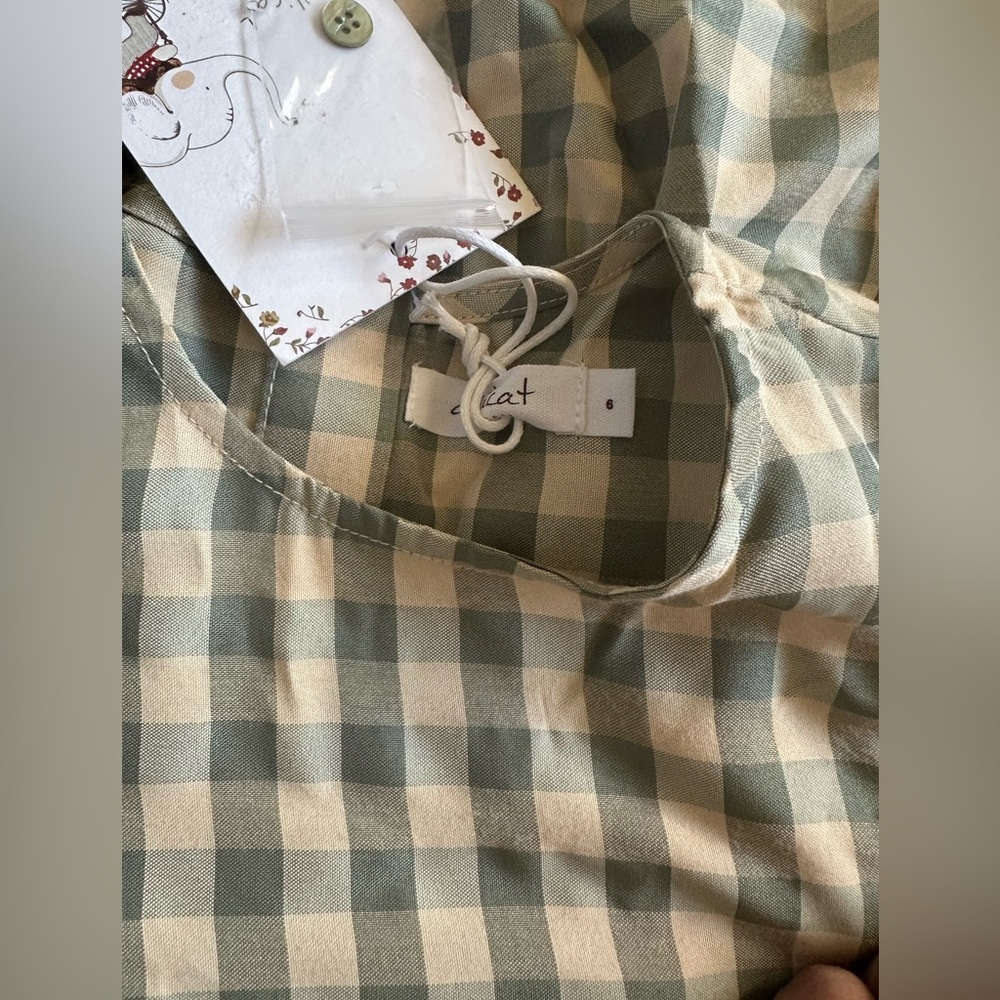 Delicat, sage green gingham, flowy dress , girls size 6
